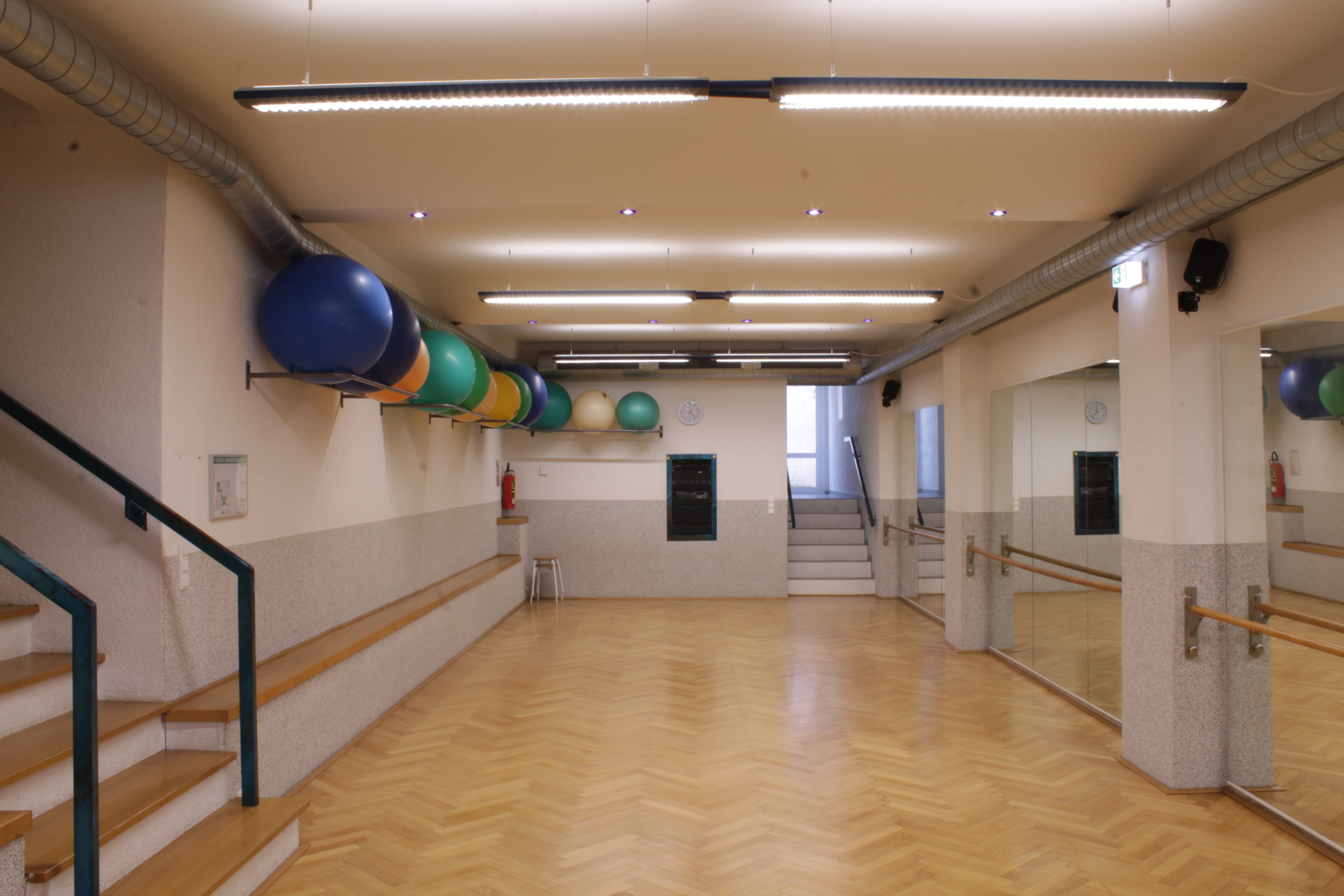 Neuer Gymnastikraum (Rit6)